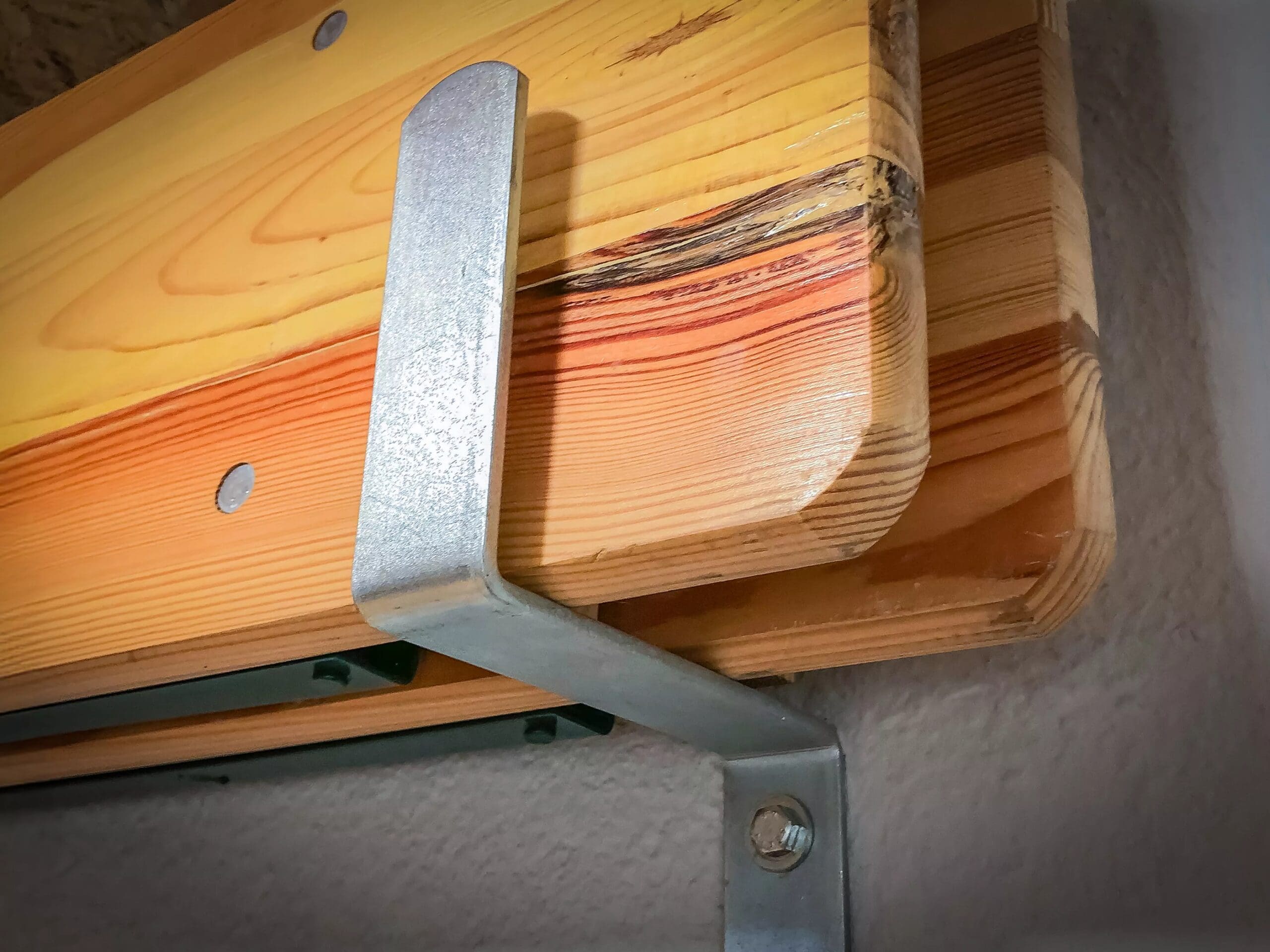 BGS technic Jeu de crochets muraux | pour jeu de table de pique-nique | 4 pcs. BGS technic Jeu de crochets muraux | pour jeu de table de pique-nique | 4 pcs.